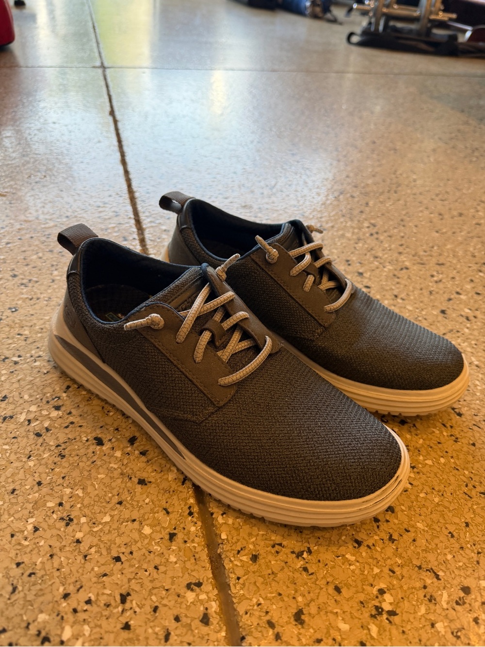 Sketchers Men's Casual Gray Knit Lace-Up Sneakers